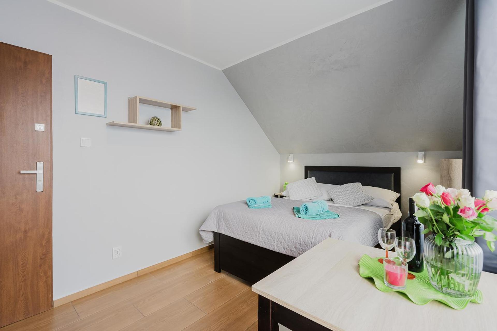 Pionow Pokoje Wawa - Adults Only Krynica Morska Δωμάτιο φωτογραφία